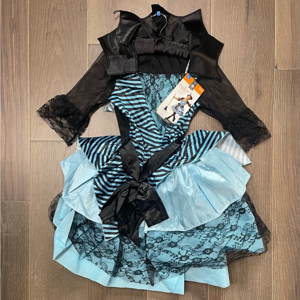 Target Enchanted Witch kids costume. Nwt. Size large 10-12. Includes dress/hat